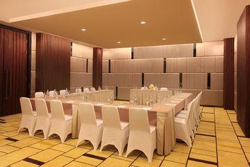 Hotel Santika Siligita 3*