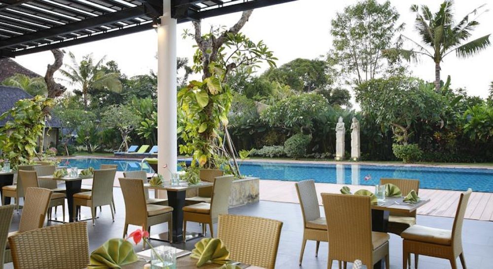 Santika Siligita Hotel